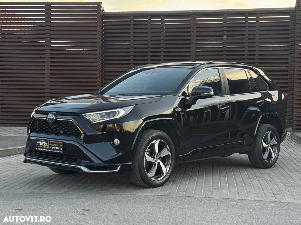 Toyota RAV4 - 8