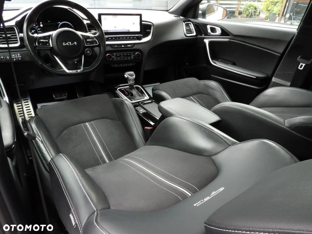 Kia ProCeed 1.5 T-GDI DCT7 OPF GT LINE - 27