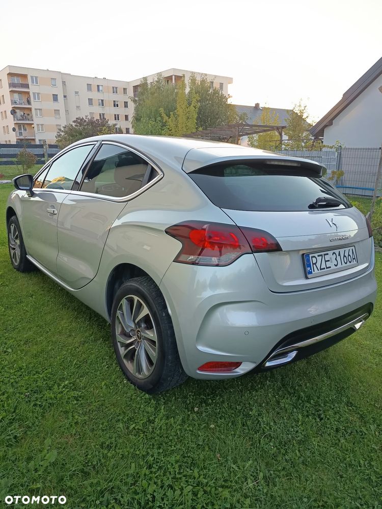 Citroën DS4 1.6 VTi SoChic - 11