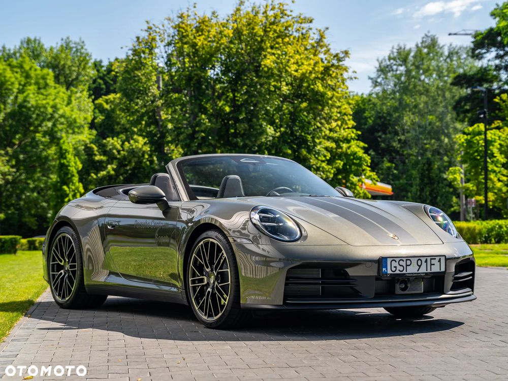 Porsche 911 Carrera - 8