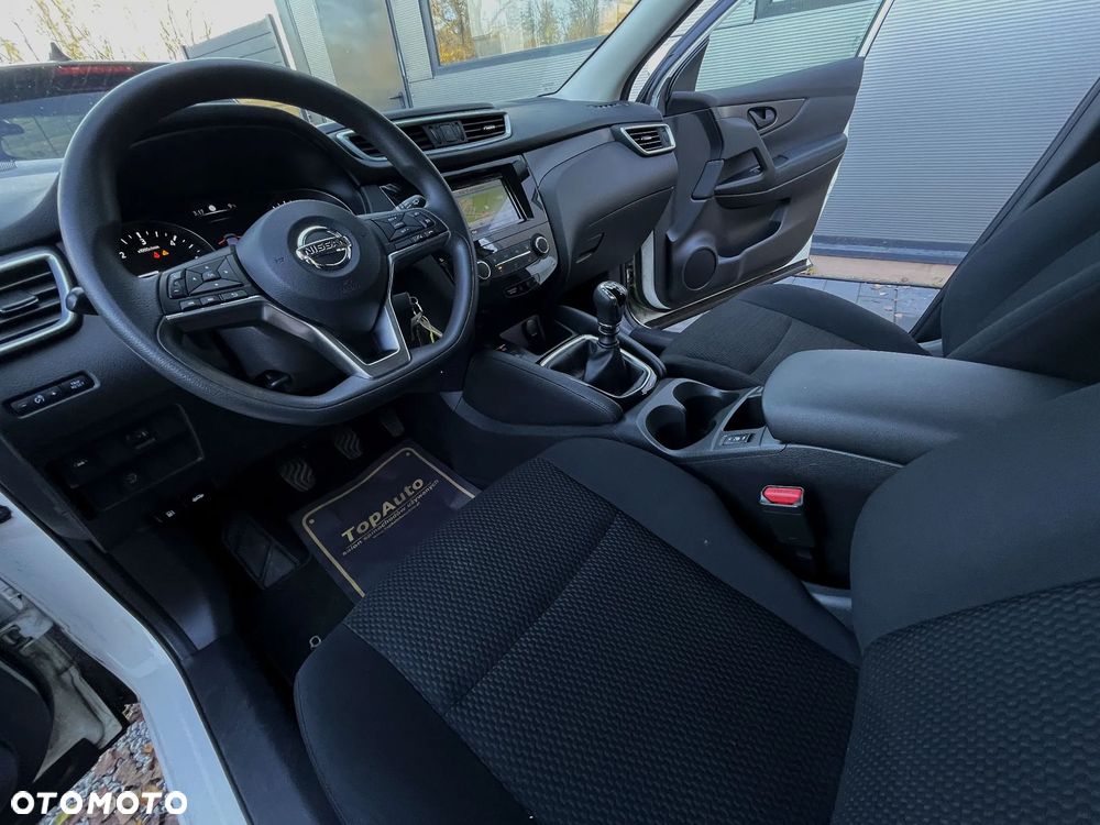 Nissan Qashqai 1.5 dCi N-Connecta - 19