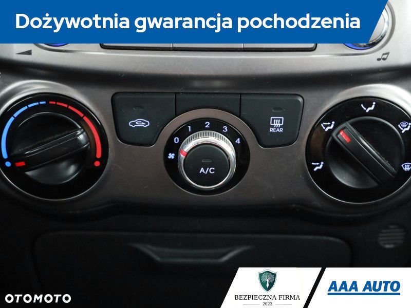 Hyundai i20 - 12