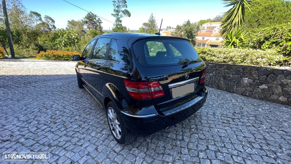 Mercedes-Benz B 180 CDI - 6