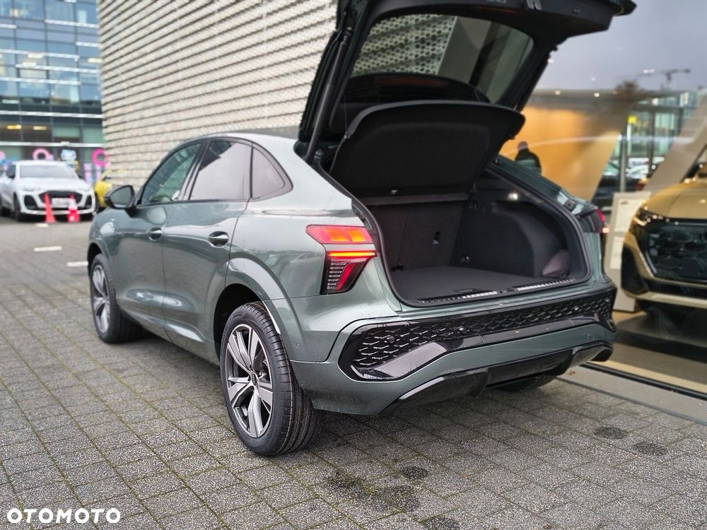Audi Q3 Sportback - 8