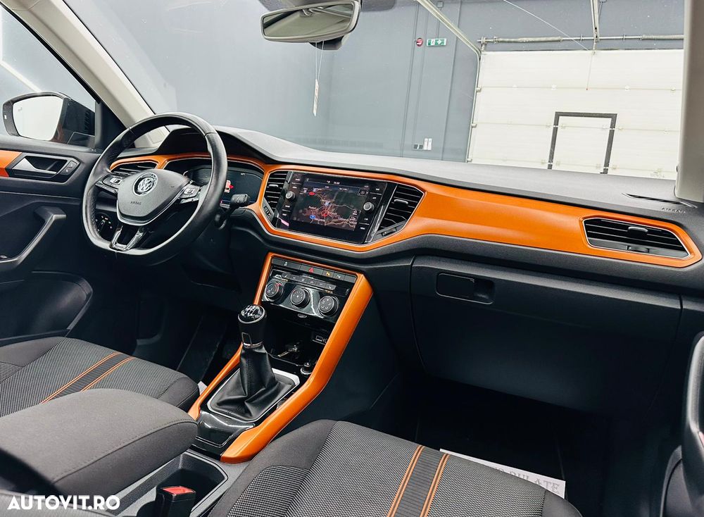 Volkswagen T-Roc 1.6 TDI SCR - 23