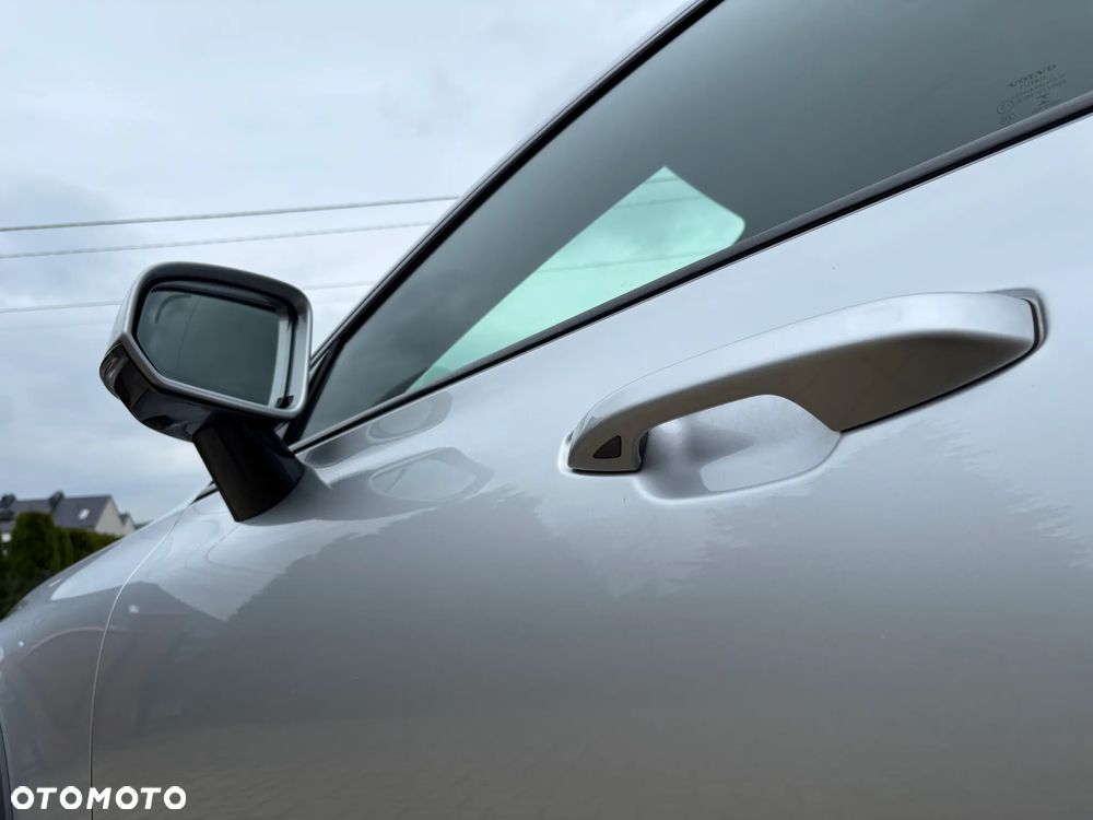 Volvo V60 Cross Country Pro B4 D AWD - 23