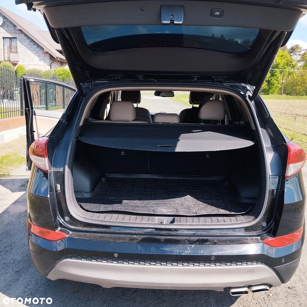 Hyundai Tucson 2.0 CRDI Premium 4WD - 26