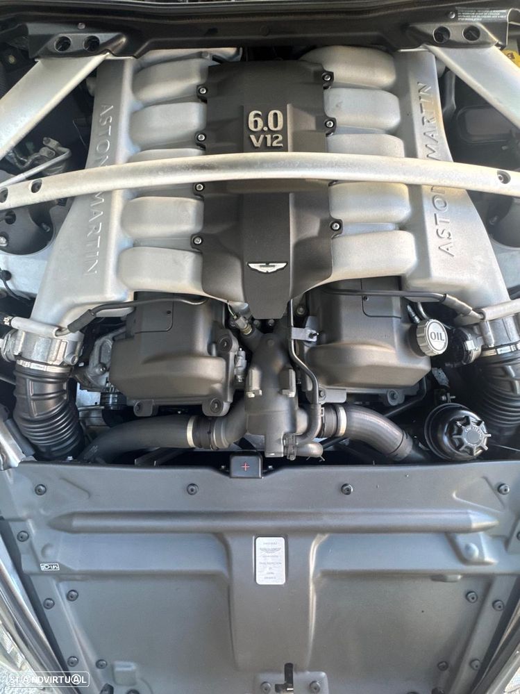 Aston Martin Rapide 5.9 V12 - 13
