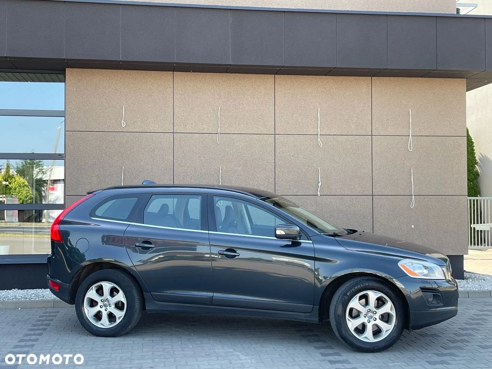 Volvo XC 60 D5 AWD Summum - 9