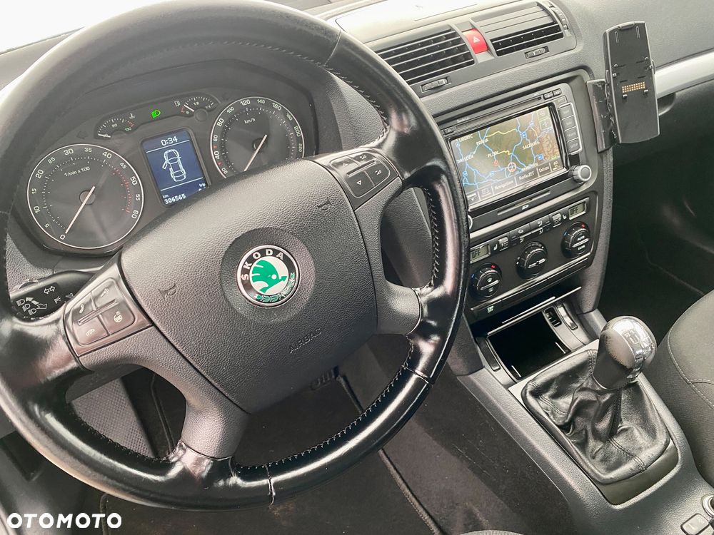 Skoda Octavia 2.0 TDI DPF Elegance - 15