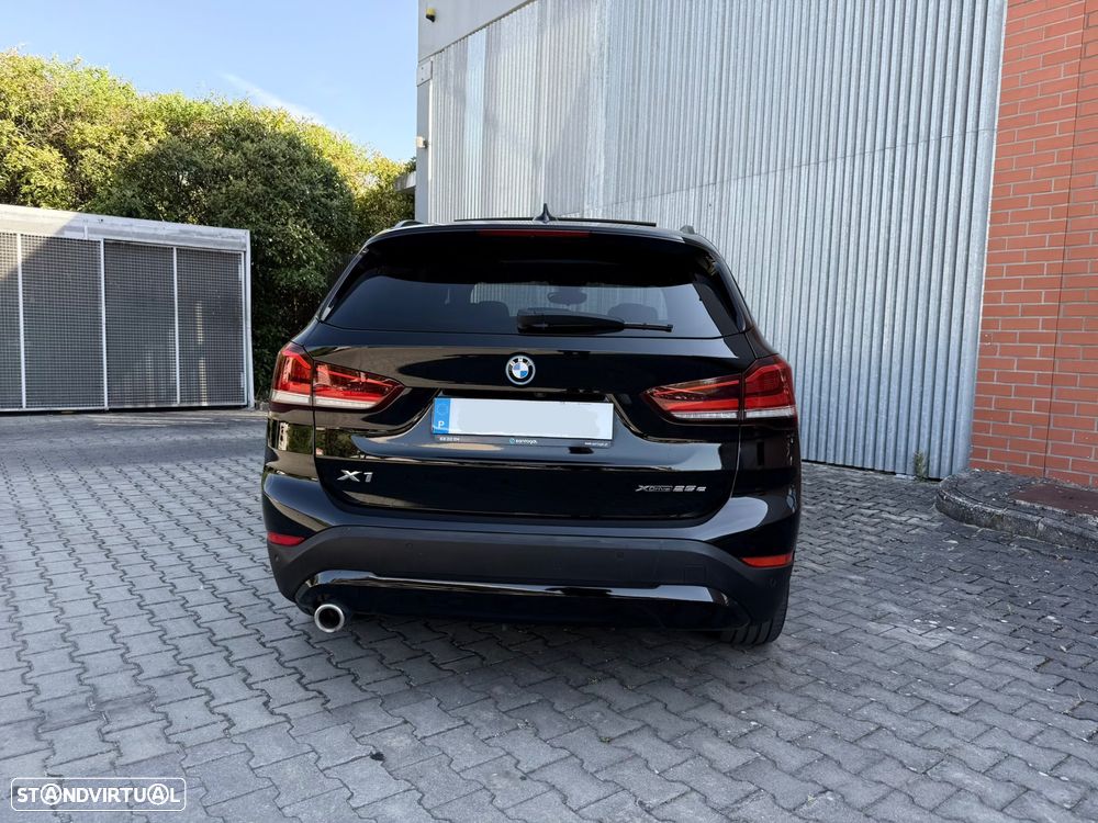 BMW X1 xDrive25e Sport Line - 5
