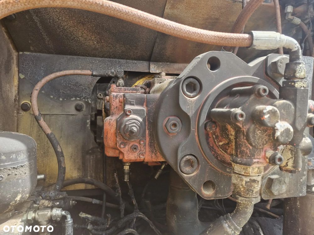 Hyundai Robex lc 210 - 18