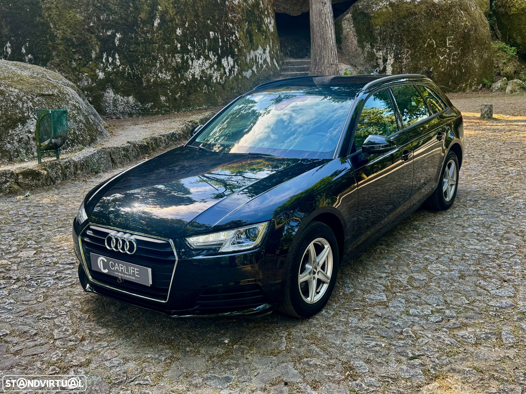 Audi A4 Avant 2.0 TDI Advance S tronic - 33