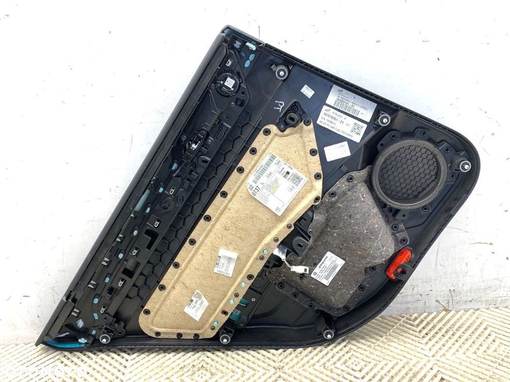 BOCZEK DRZWI PRAWY TYŁ - 199.00 PLN - VW PASSAT B8 Variant (3G5, CB5) 2014 - 2022 1.5 TSI 110 kW - 3