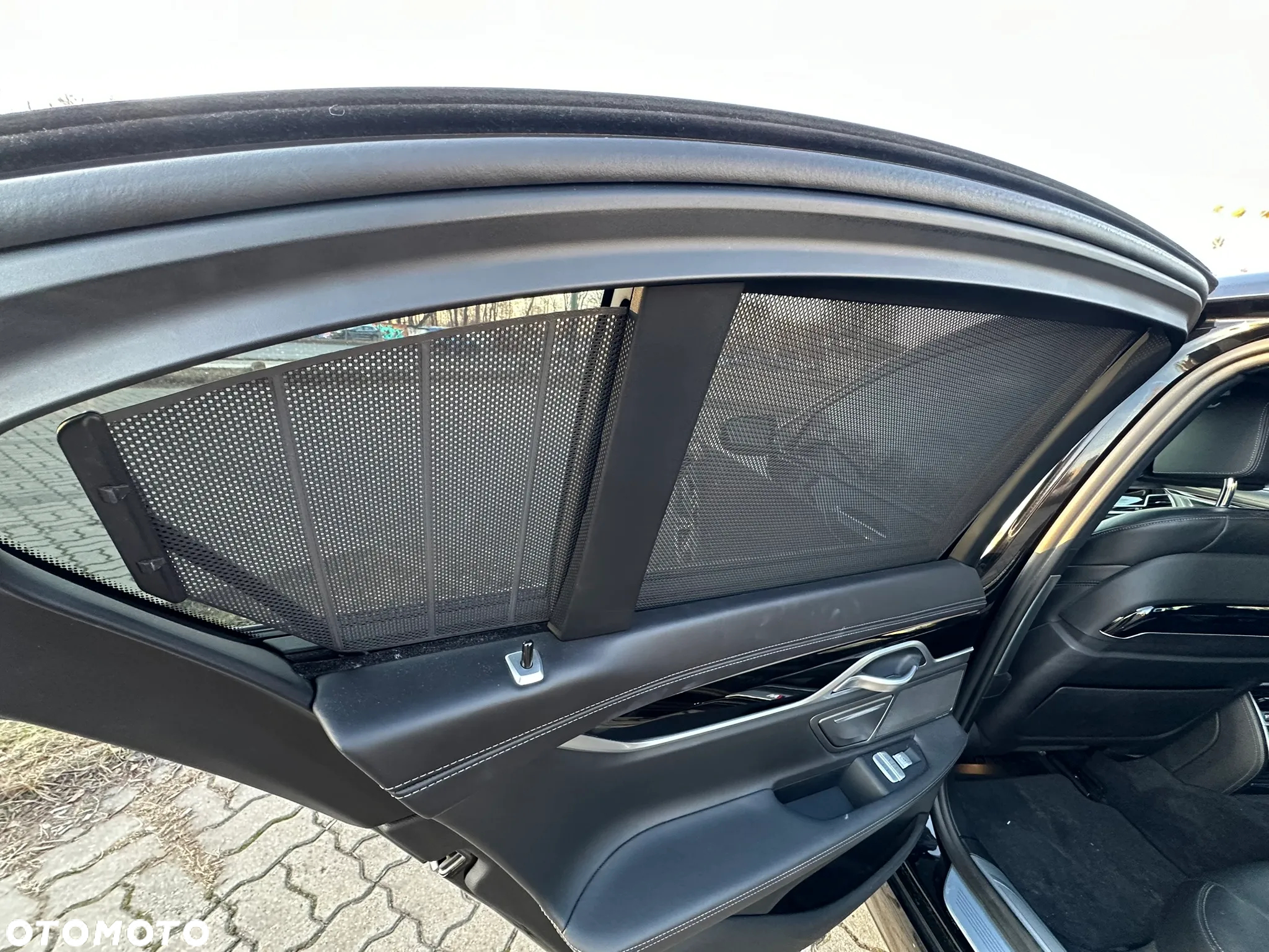BMW Seria 7 750i xDrive - 21