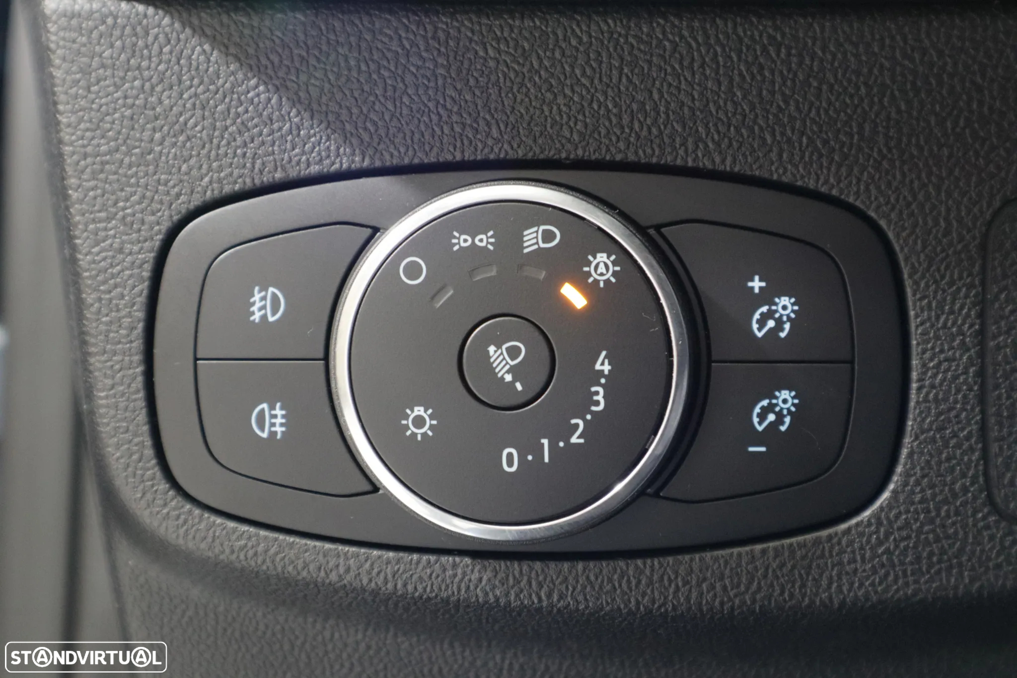 Ford Focus SW 1.0 EcoBoost MHEV ST-Line - 18