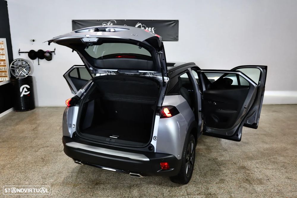 Peugeot 2008 PureTech 155 EAT8 GT - 39