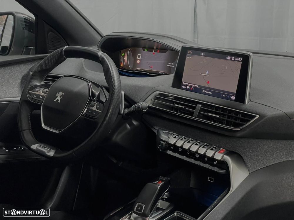 Peugeot 3008 1.6 PureTech GT EAT8 - 7