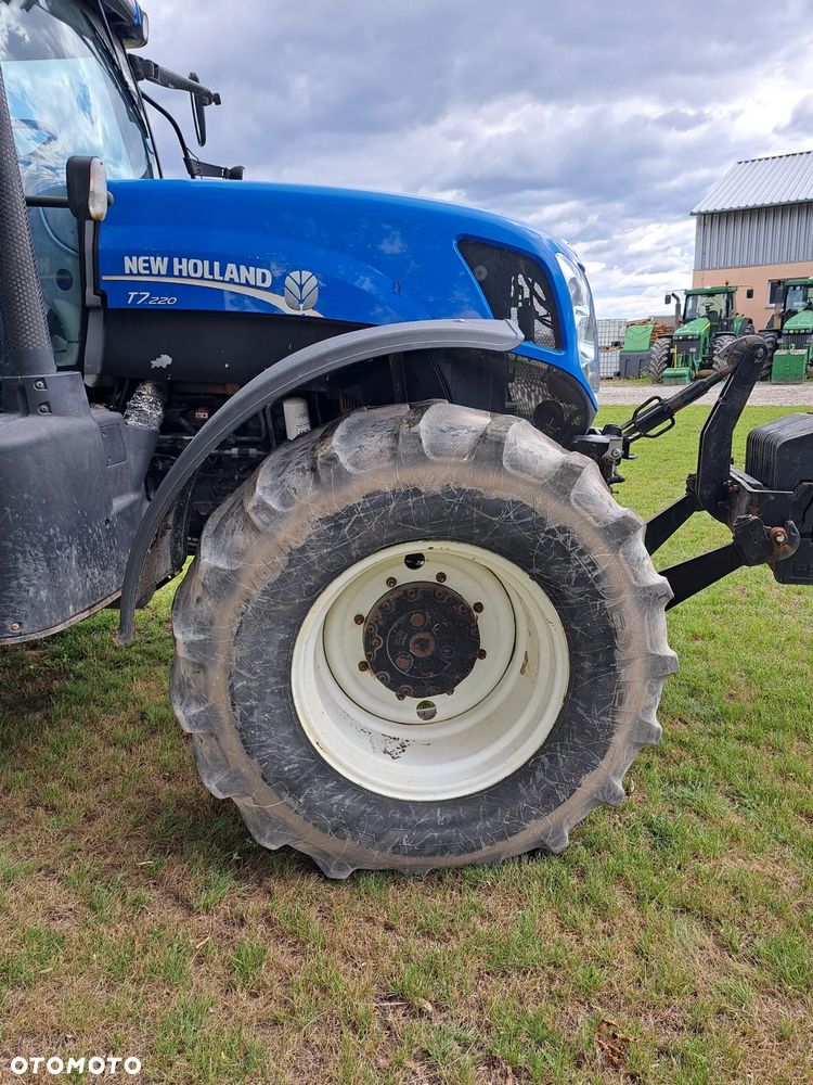 New Holland T7.220 - 10