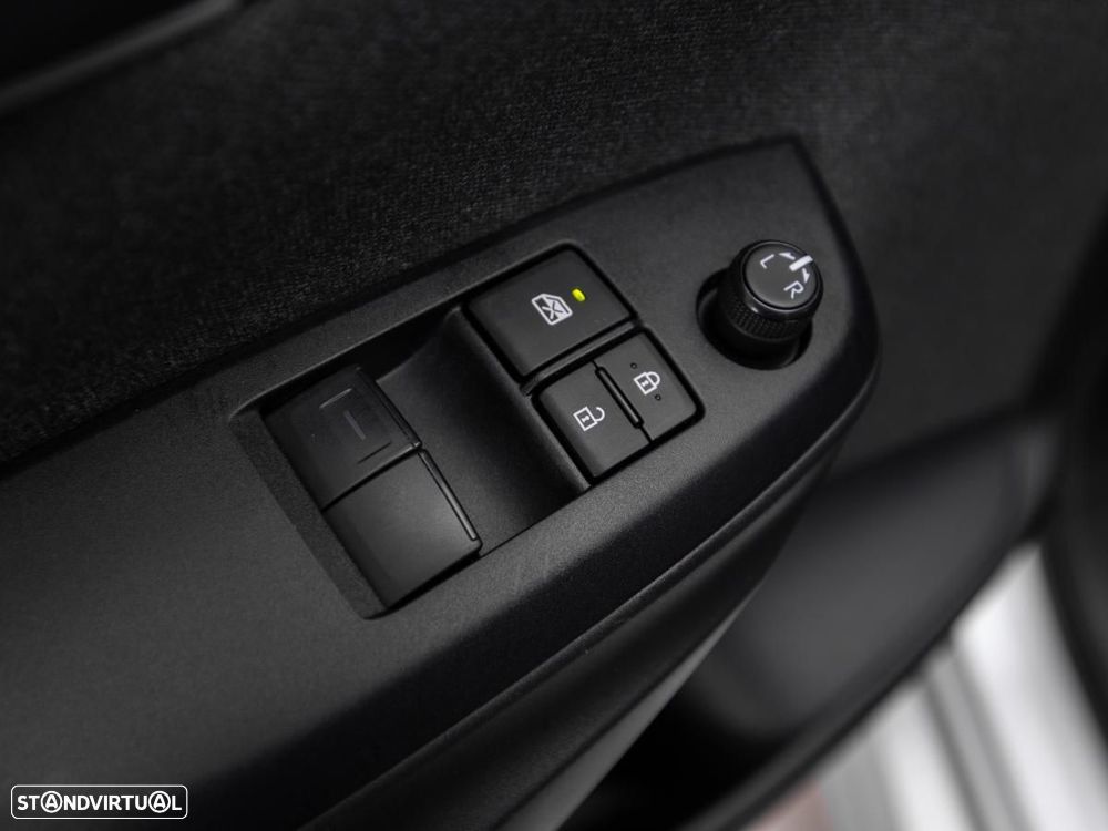 Toyota Yaris 1.5 HSD Comfort - 14