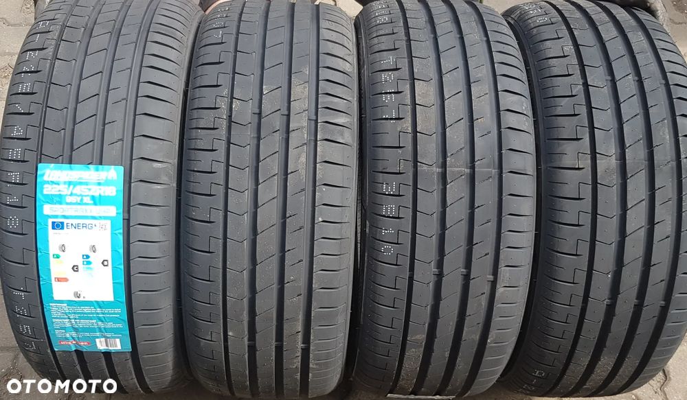 4x 225/45R18 Landspider Sportraxx UHP Komplet opon letnich - 1