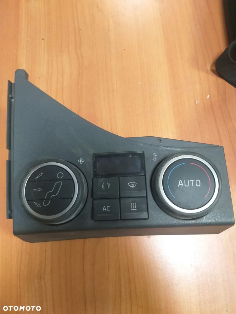 Panel sterownik nawiewu ogrzewania volvo fh4 22130999 - 1