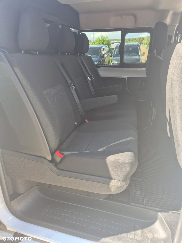 Opel Vivaro Brygadowy 5 miejsc XL 2.2 HDI 180KM Automat Webasto - 11