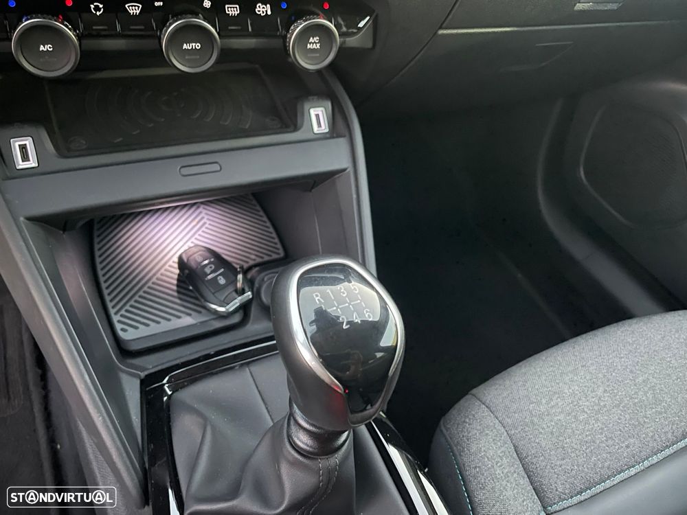 Citroën C4 1.2 PureTech Shine - 35