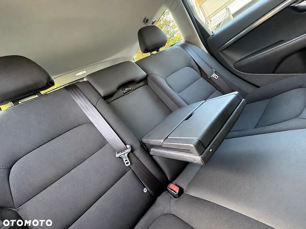Volvo V70 - 29