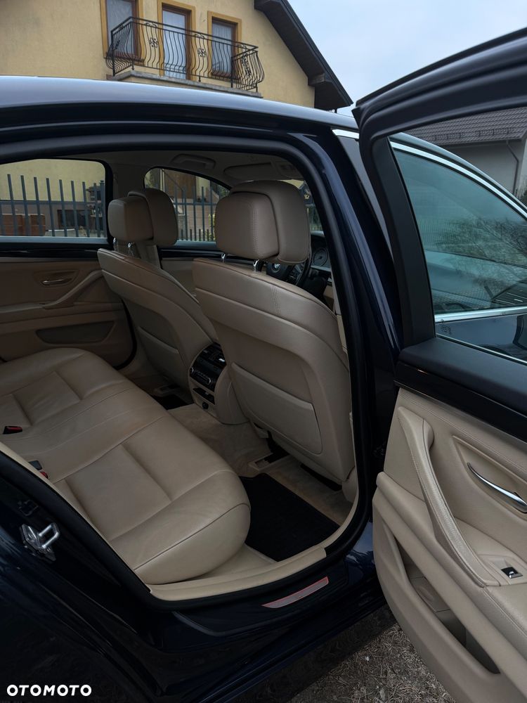 BMW Seria 5 535d - 17