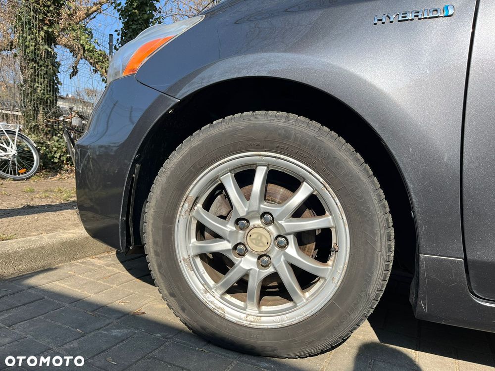 Toyota Prius+ - 23