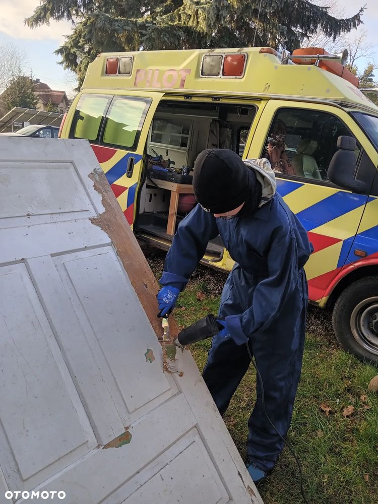 Chevrolet Express - 31