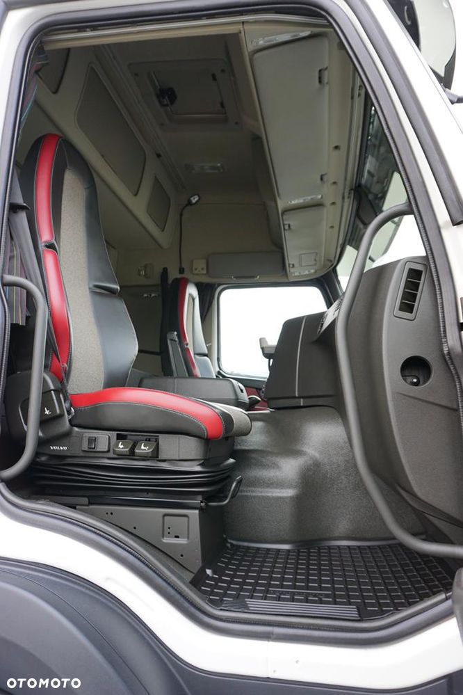 Volvo FM / 460 / E 6 / IZOTERMA + WINDA / 22 PALETY / DŁ 9,1 M / ŁAD. 14 345 KG - 8