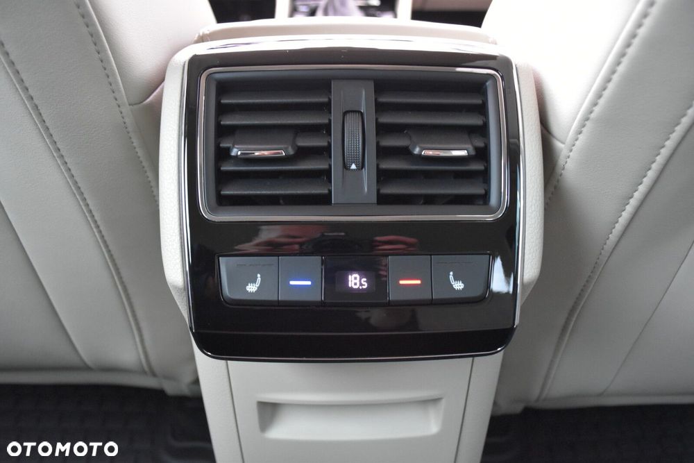 Skoda Superb - 35