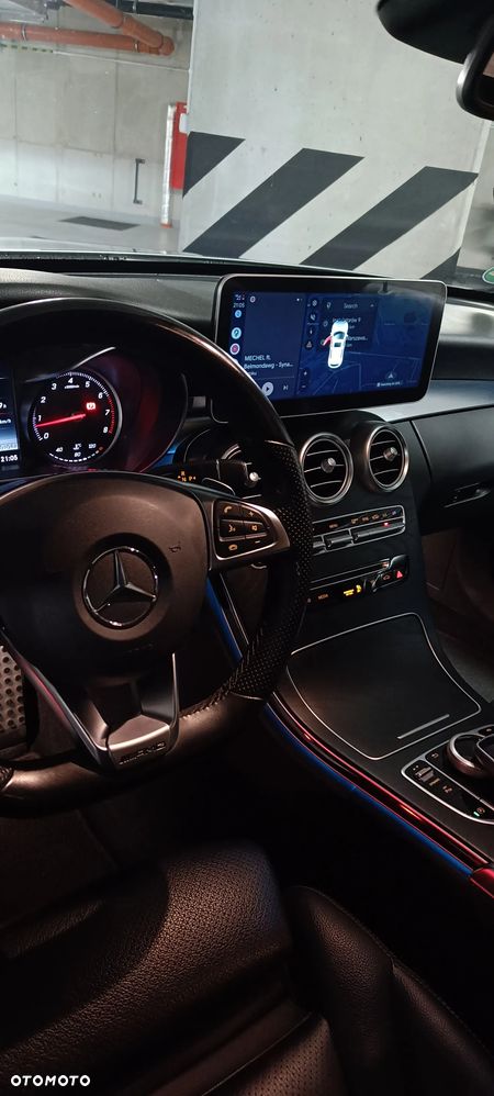 Mercedes-Benz Klasa C 250 9G-TRONIC AMG Line - 18