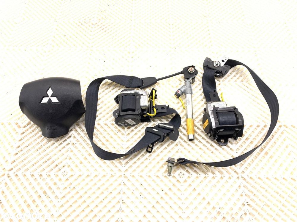 KOKPIT PODUSZKI PASY KOMPLET  MITSUBISHI ASX (GA_W_) 2009 - 2022 1.6 MIVEC 86 kW [117 KM] benzyna - 7