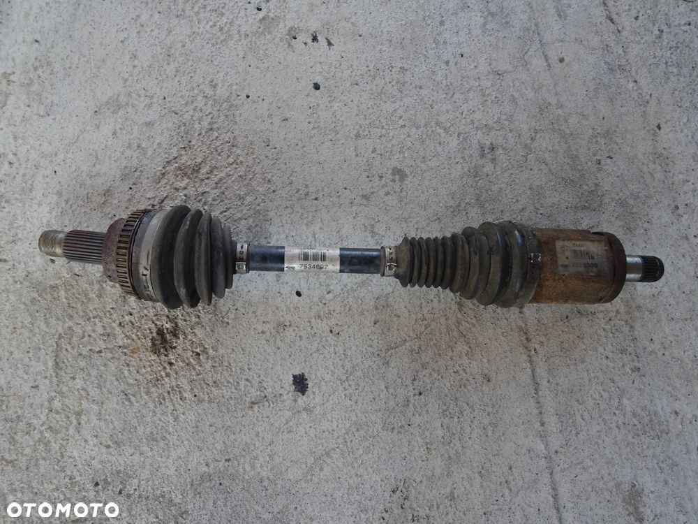 BMW E61 E60 PÓŁOSIE PRZÓD PÓŁOŚ XDRIVE 4x4 - 2