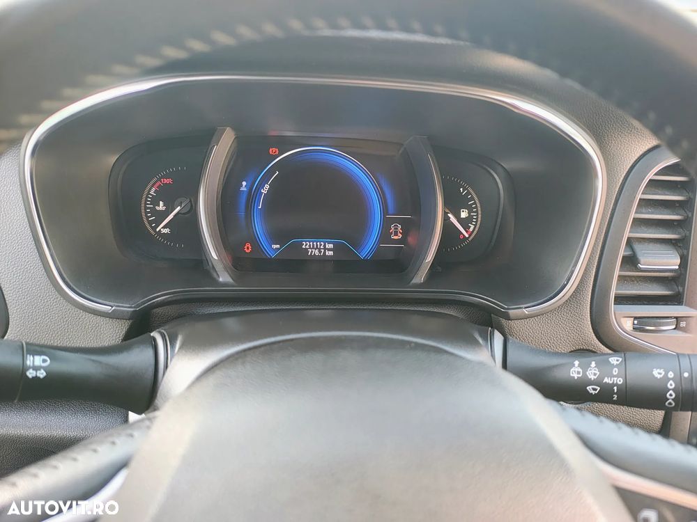 Renault Megane BLUE dCi 115 BUSINESS EDITION - 15