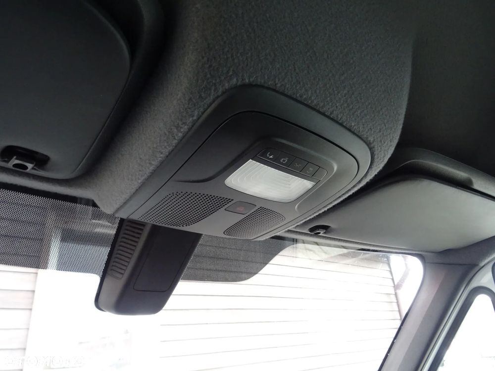 Mercedes-Benz SPRINTER - 25