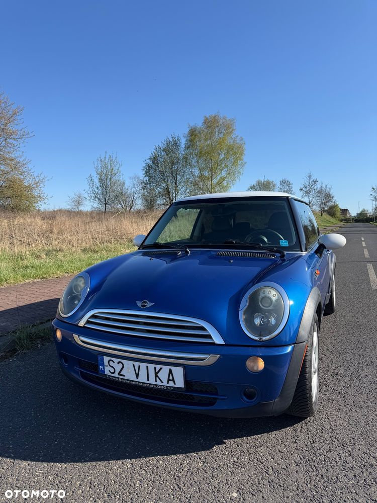 MINI Cooper Standard - 2