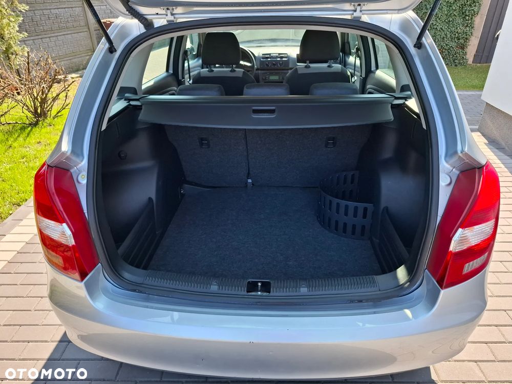 Skoda Fabia 1.2 TSI Active - 6