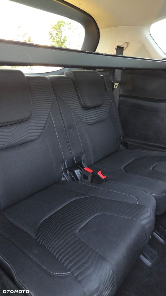 Ford S-Max 2.0 TDCi Titanium - 16