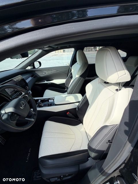 Lexus RX 500h F Sport - 31