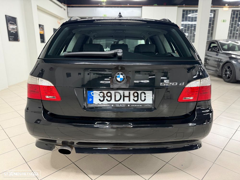 BMW 520 d Touring - 11