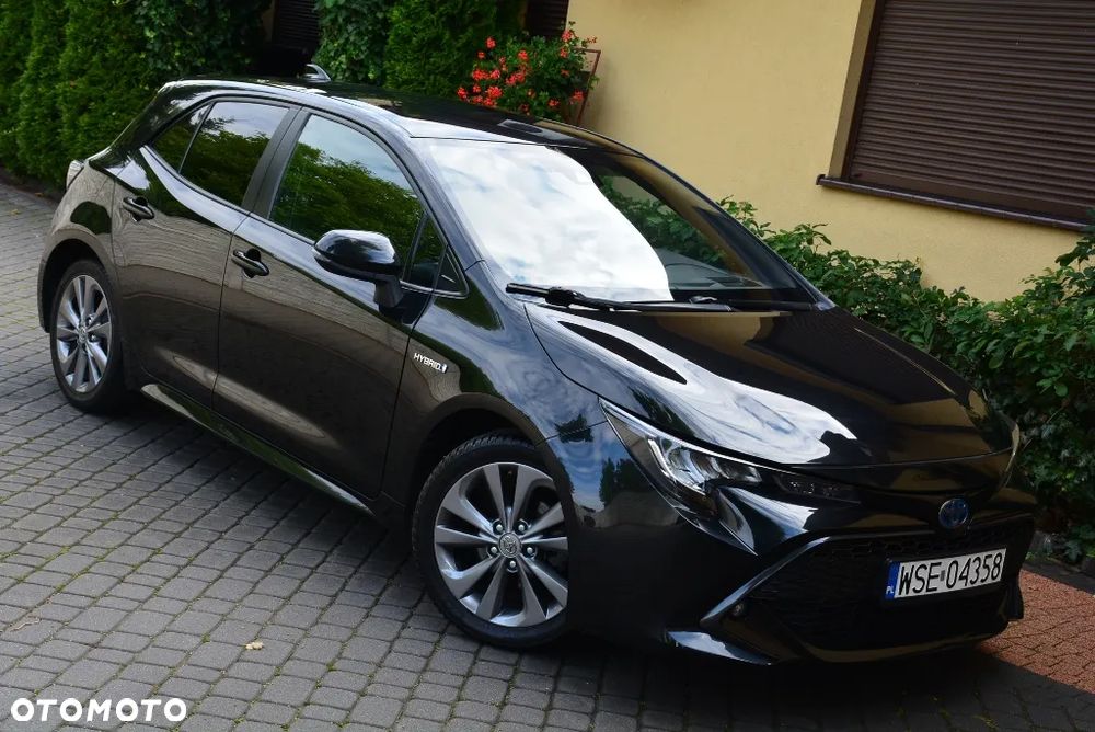 Toyota Corolla 1.8 Hybrid Comfort - 23