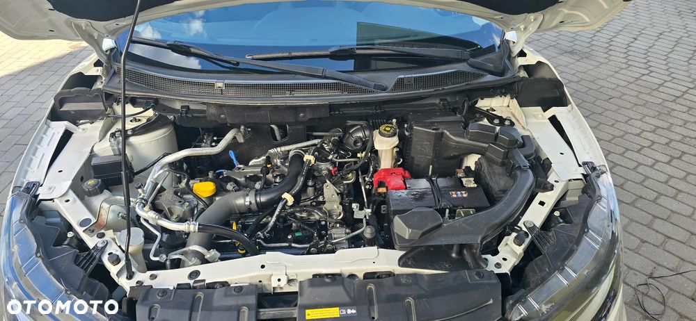 Nissan Qashqai 1.2 DIG-T N-Connecta EU6 - 13