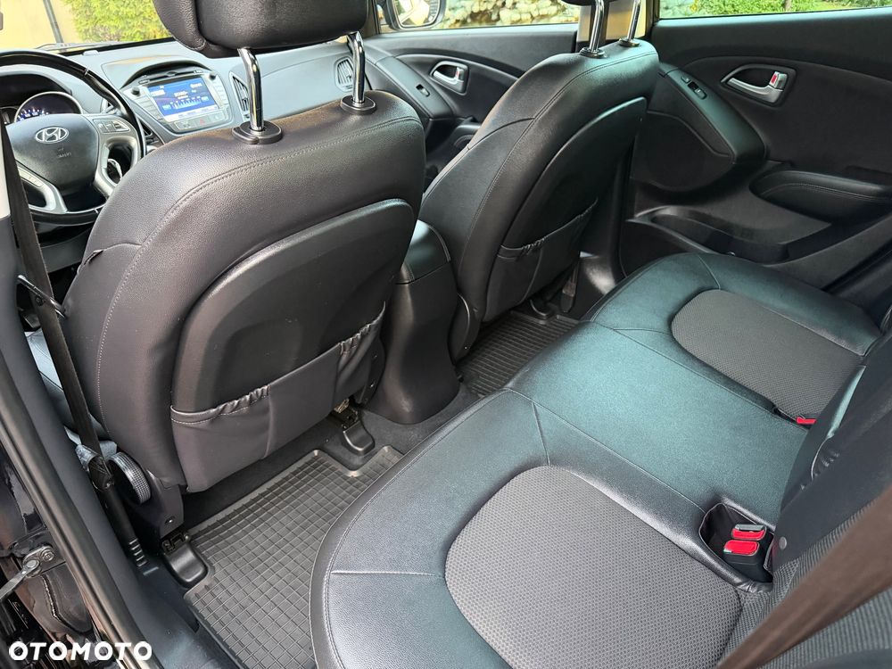 Hyundai ix35 2.0 2WD Trend - 14