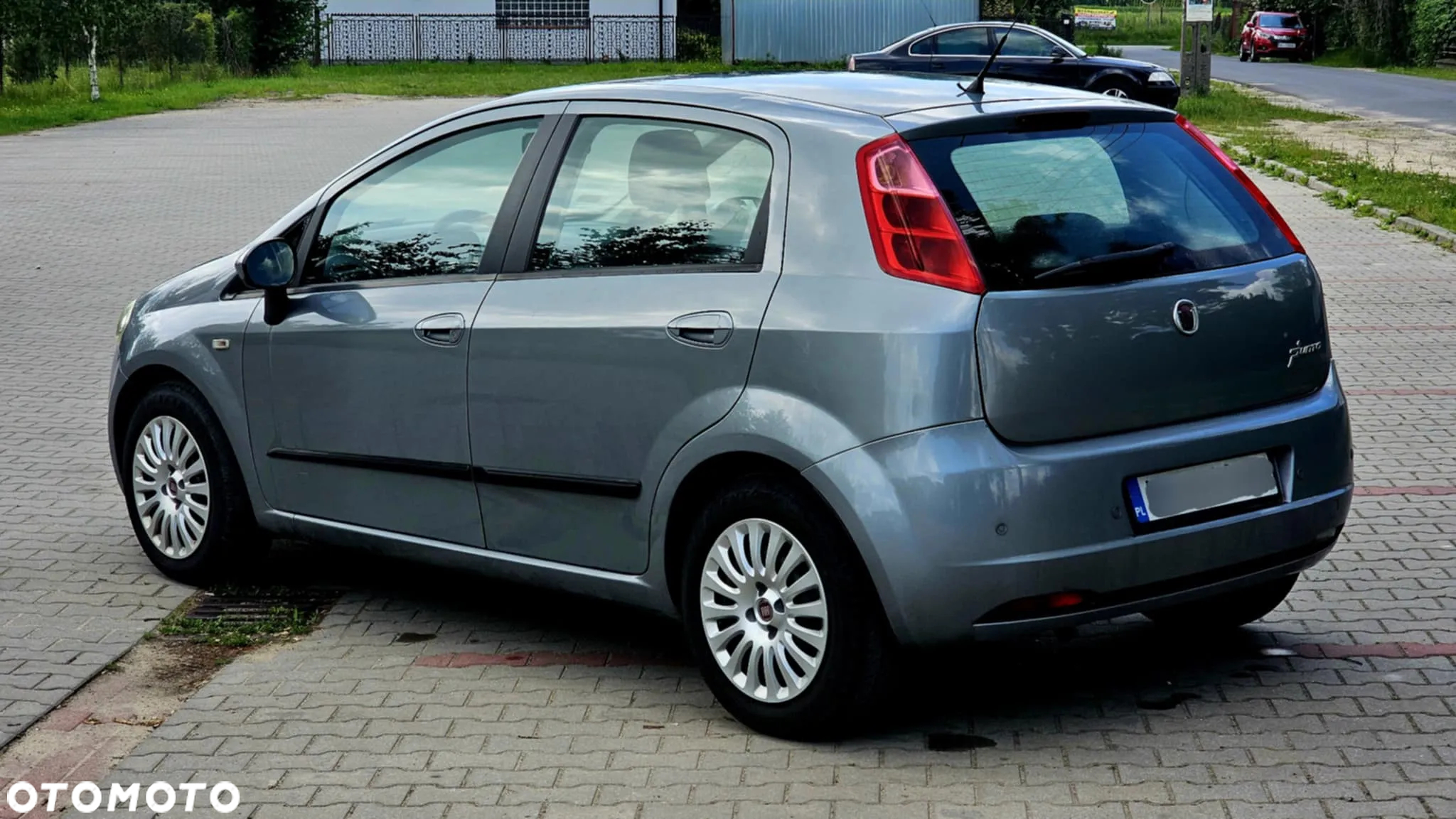 Fiat Grande Punto - 4