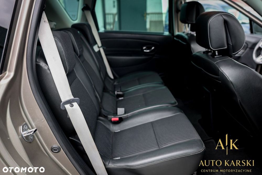 Renault Scenic - 18