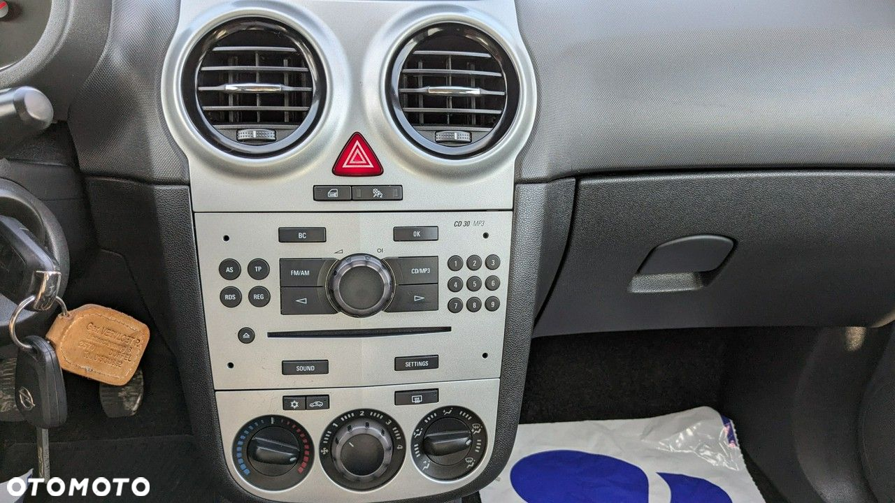 Opel Corsa - 25